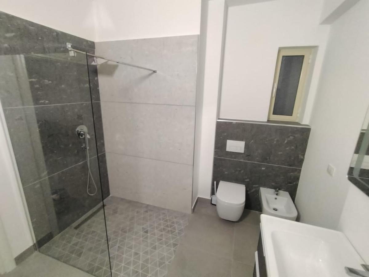 Junik Apartment Orikum Εξωτερικό φωτογραφία
